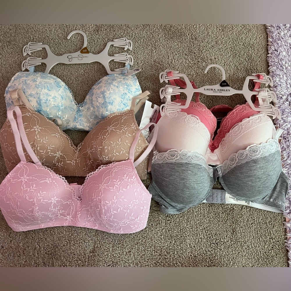 Bundle of size 36B bras